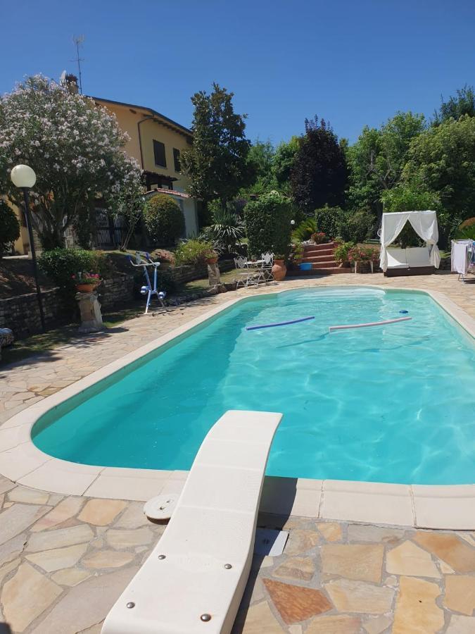 Appartamento Splendido rustico shabby, piscina a richiesta Capannori Esterno foto