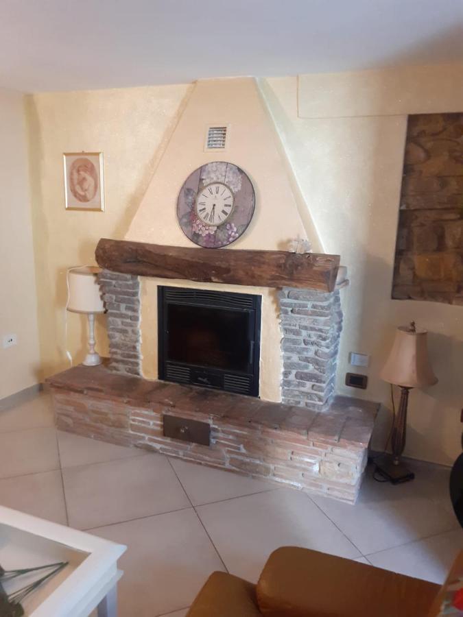Appartamento Splendido rustico shabby, piscina a richiesta Capannori Esterno foto