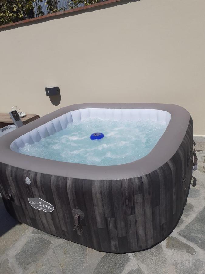 Appartamento Splendido rustico shabby, piscina a richiesta Capannori Esterno foto