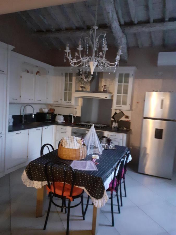 Appartamento Splendido rustico shabby, piscina a richiesta Capannori Esterno foto