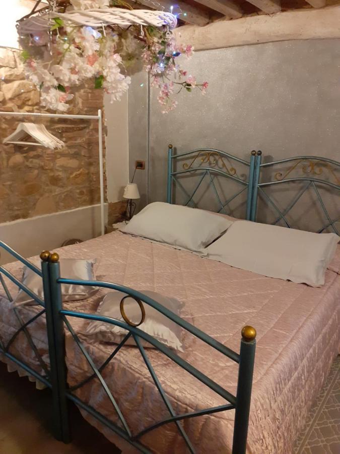 Appartamento Splendido rustico shabby, piscina a richiesta Capannori Esterno foto