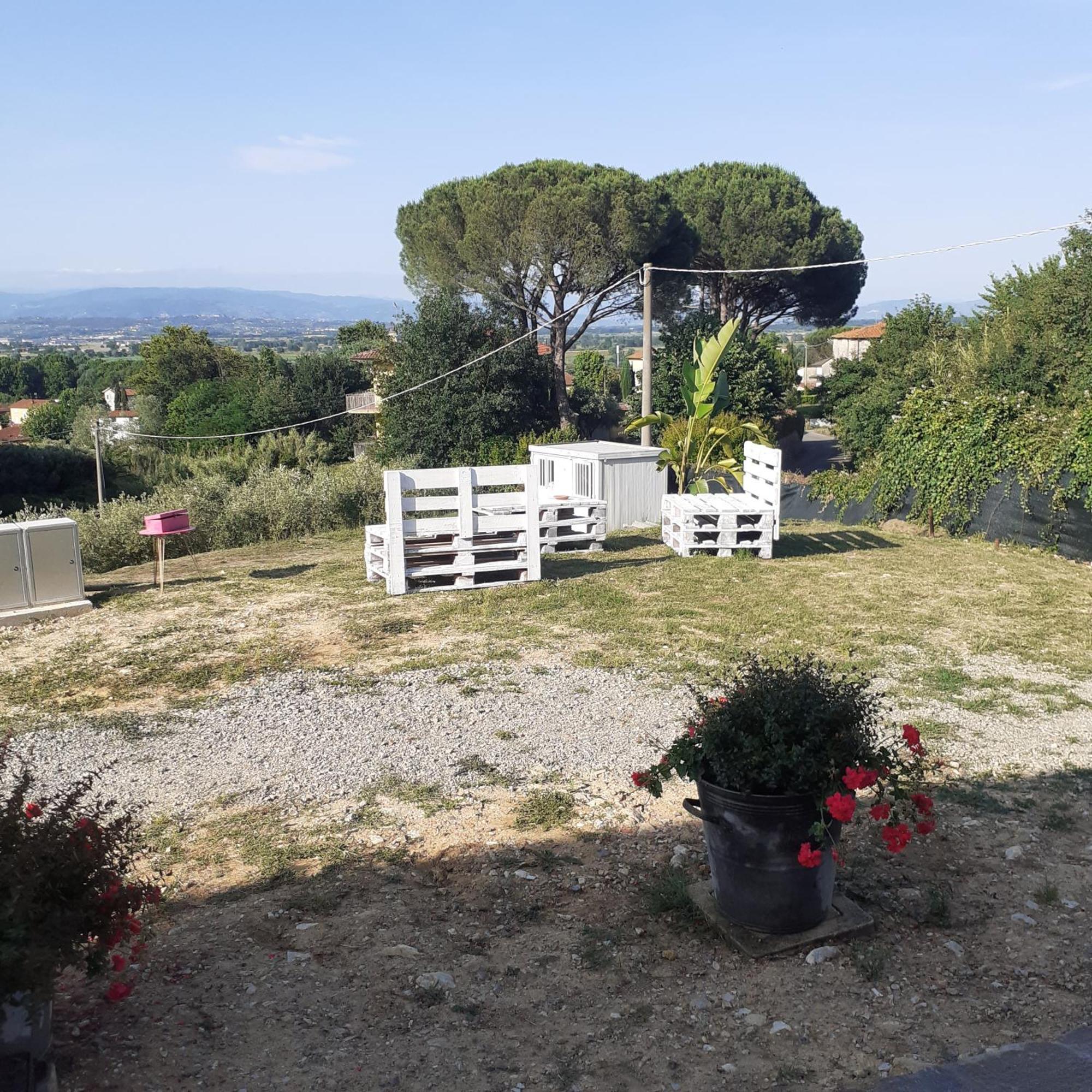 Appartamento Splendido rustico shabby, piscina a richiesta Capannori Esterno foto